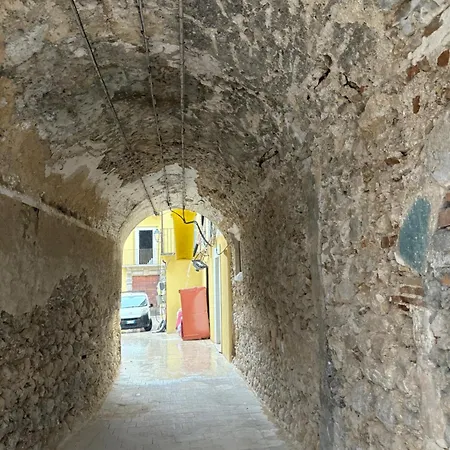 Angolo Antico Bed & Breakfast Pratola Peligna