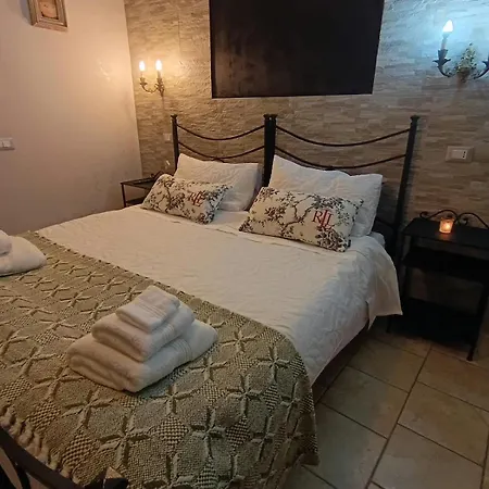 Angolo Antico Bed & Breakfast