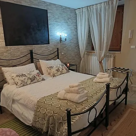 Angolo Antico Bed & Breakfast 3*